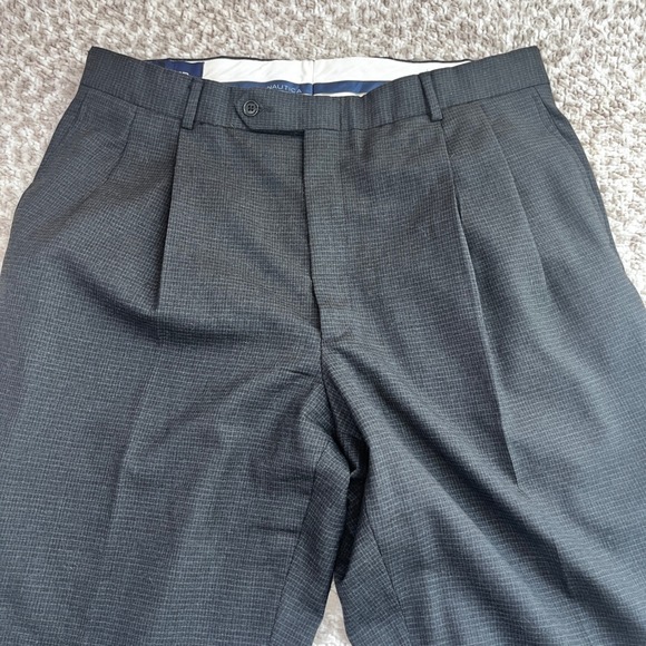 Nautica Mens Wool Cashmere Suit 42R W36 Charcoal Grey 3-Button Pleated Lord Tayl - Picture 7 of 16